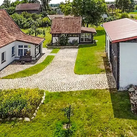 Dom W Sadzie Prázdninový dům