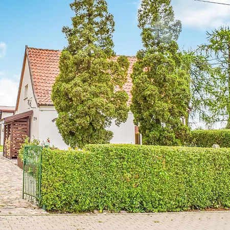 بيت للعطل Dom W Sadzie